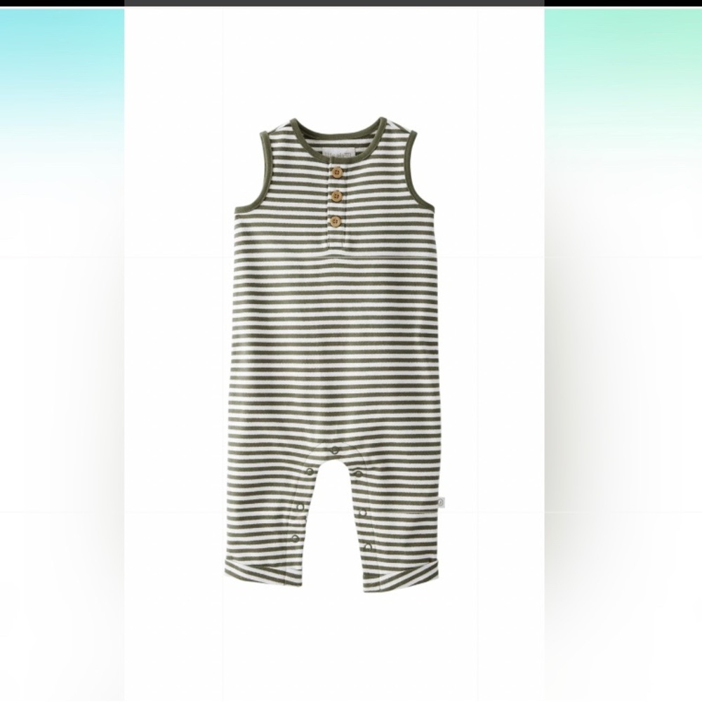 Carter’s little planet jumpsuit size 18 months